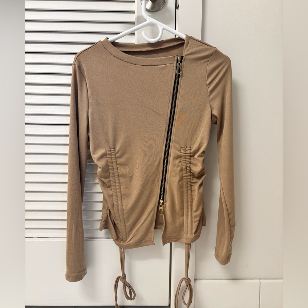 Fashionable French Chic Side Cinched Asymmetrical Collar Metal Zipper